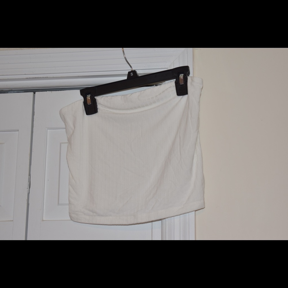 American Eagle white tube top size medium